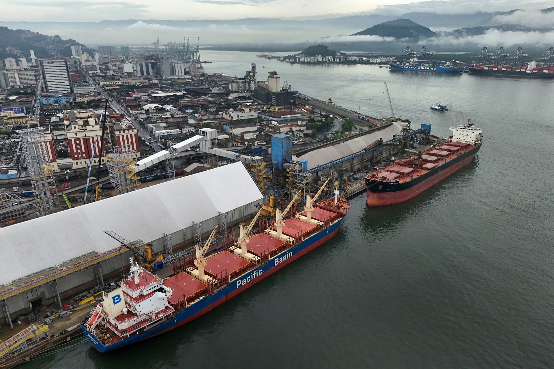 CNI: com novas tarifas dos EUA, indústria prevê queda das exportações em 2026