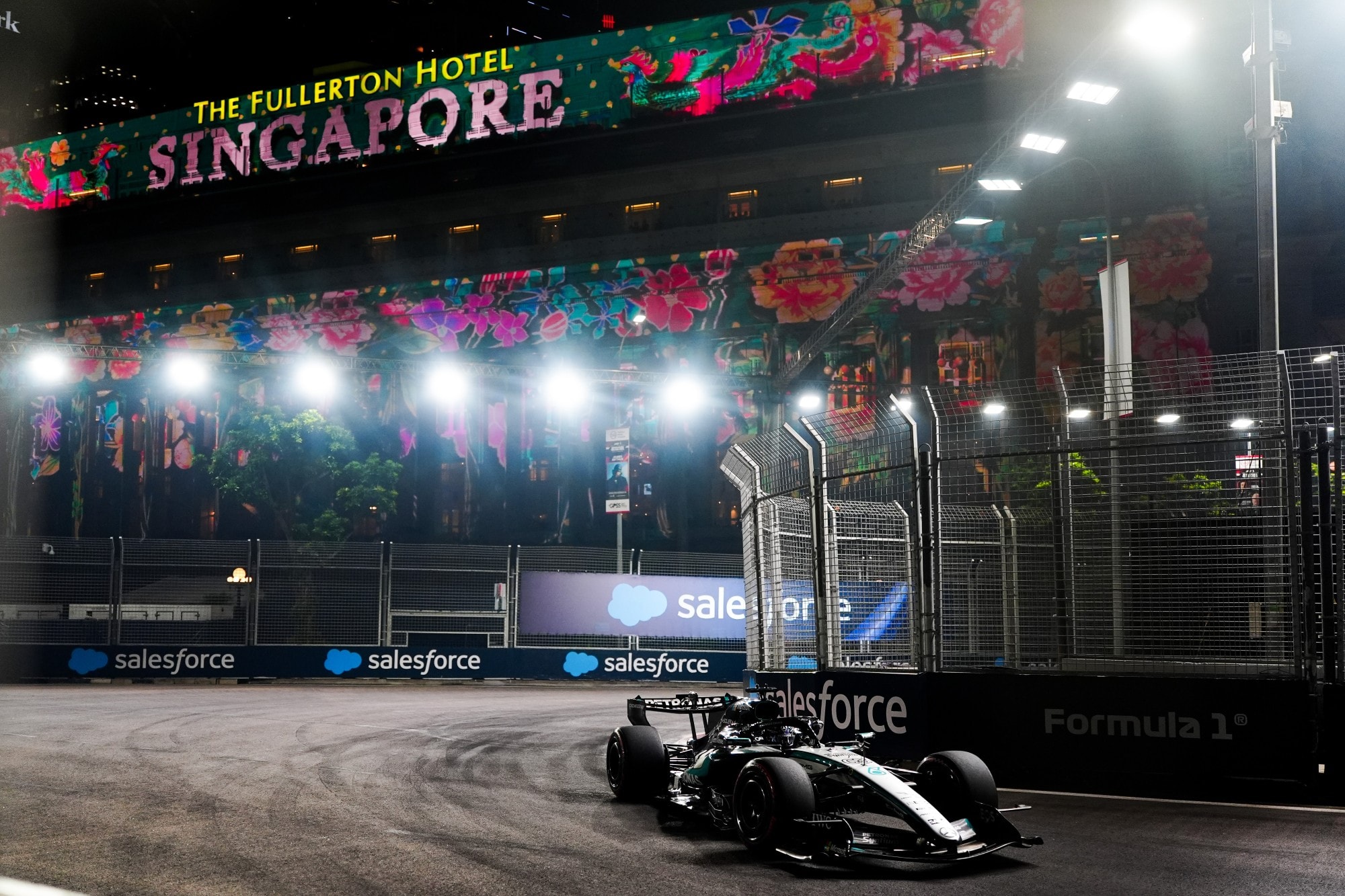 F1: FIA admite erro humano que afetou potência de carros na classificação