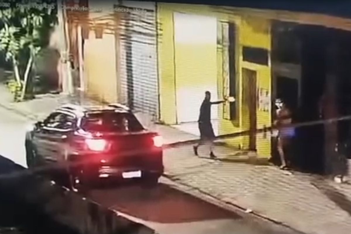 Polícia prende CAC suspeito de atirar contra mulher trans em SP