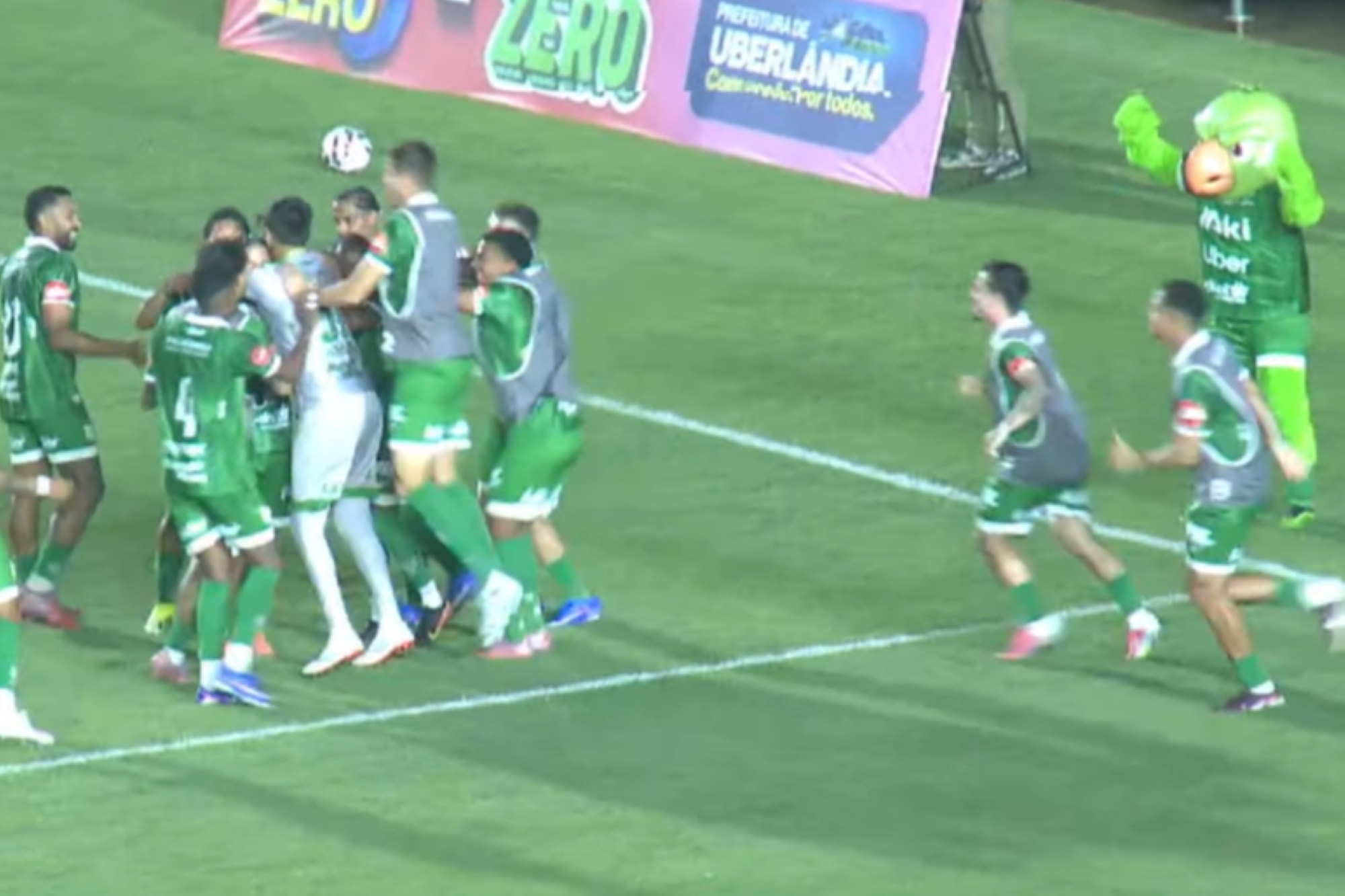 Série D ZeroUm: confira os melhores momentos de UberLÂNDIA-MG x CSA-AL