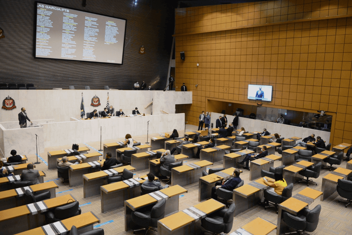 Deputados estaduais de SP têm patrimônio entre R$ 256,31 e R$ 51 milhões