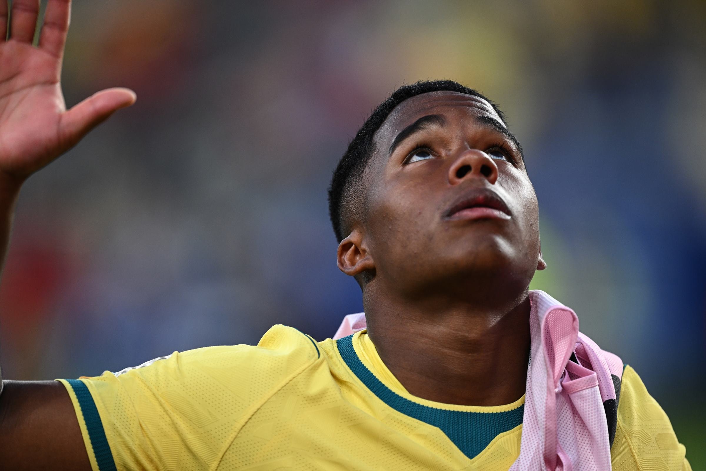 Endrick faz post na web após ficar fora da estreia do Brasil na Copa