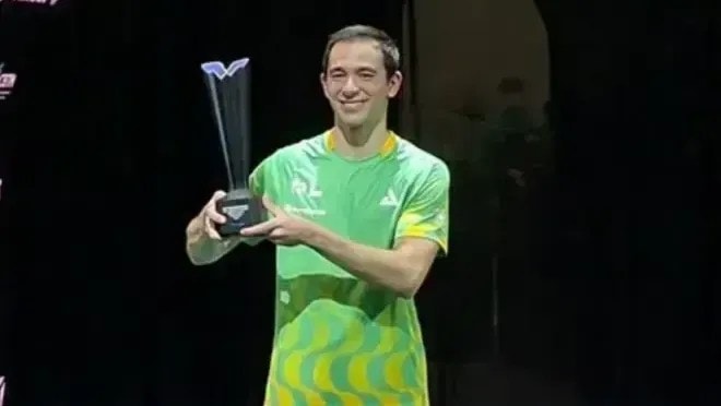 Hugo Calderano é eliminado no Europe Smash