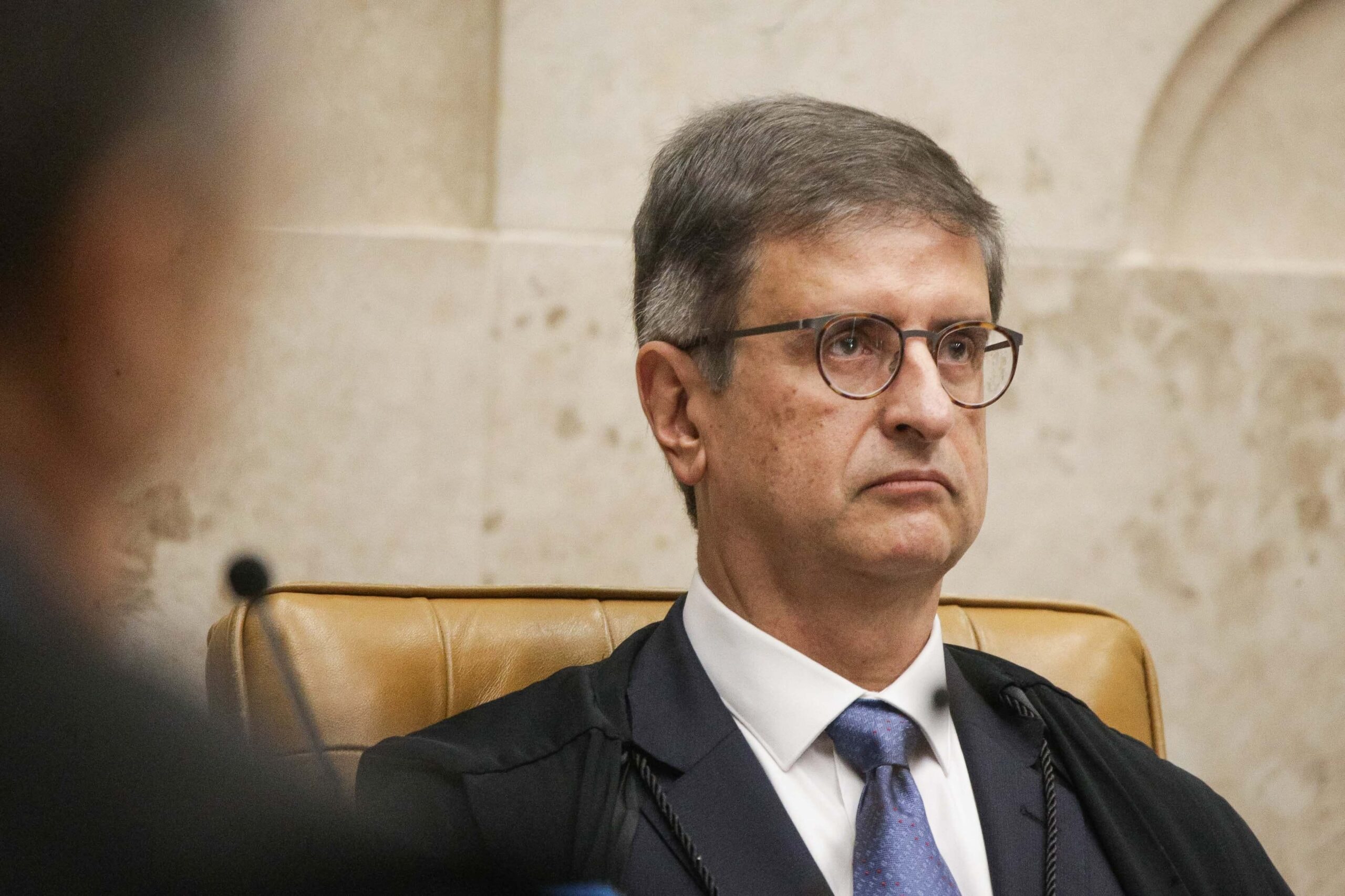PGR pede ao STF que valide decretos de Lula que elevaram o IOF