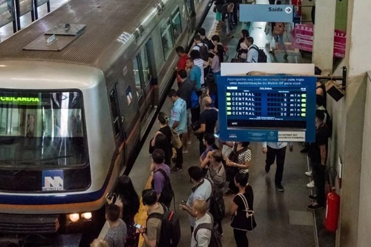 Após descarrilamento, lentidão em trecho do Metrô-DF já dura dois dias