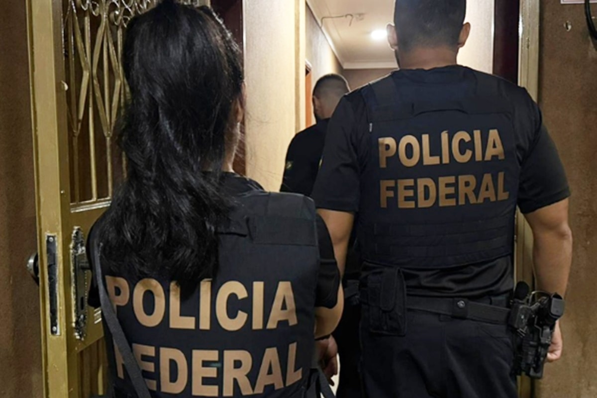 Sala segura: professor é alvo da PF por assediar alunas adolescentes