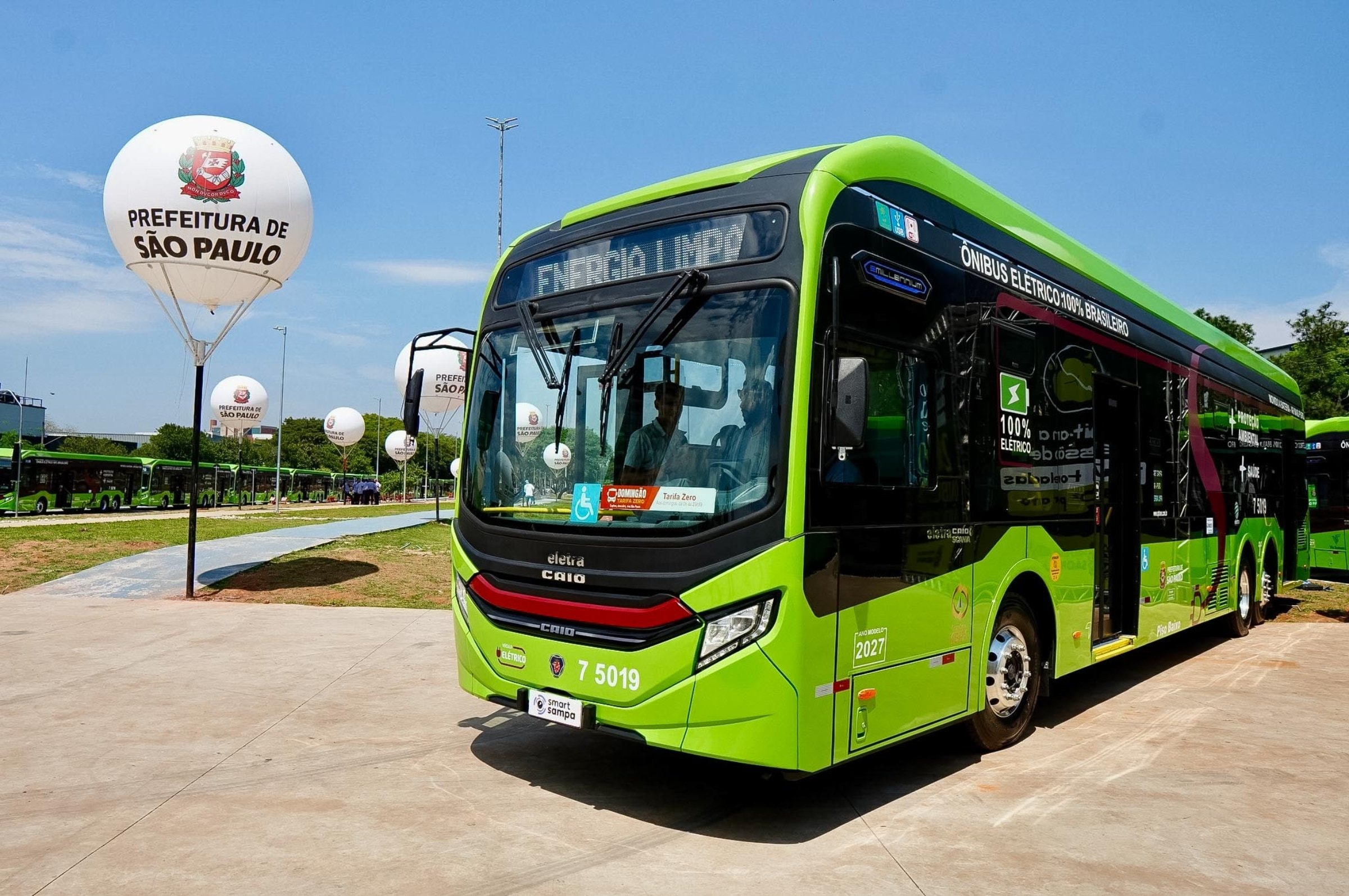 TRE determina 100% da frota, mas eleitores denunciam demora de ônibus em SP