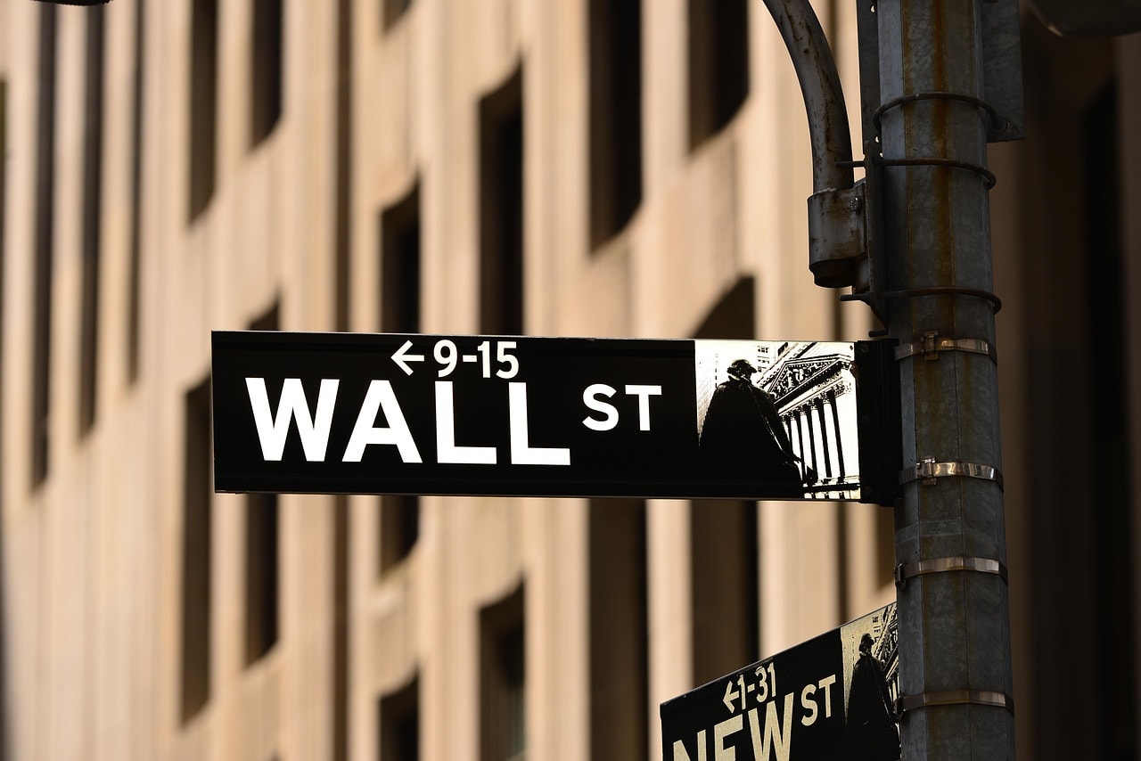 Dow Jones Futuro cai com petróleo em alta antes de inflação nos EUA
