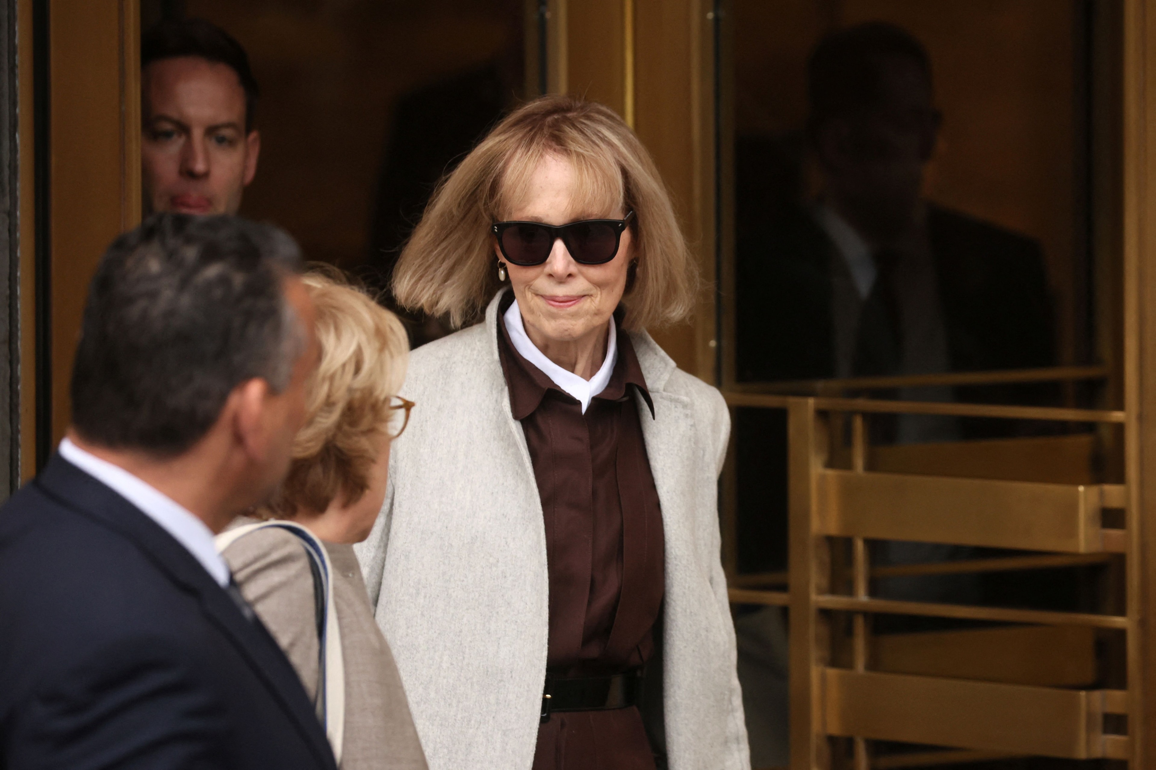 Juiz determina que Trump pague indenização milionária a E. Jean Carroll