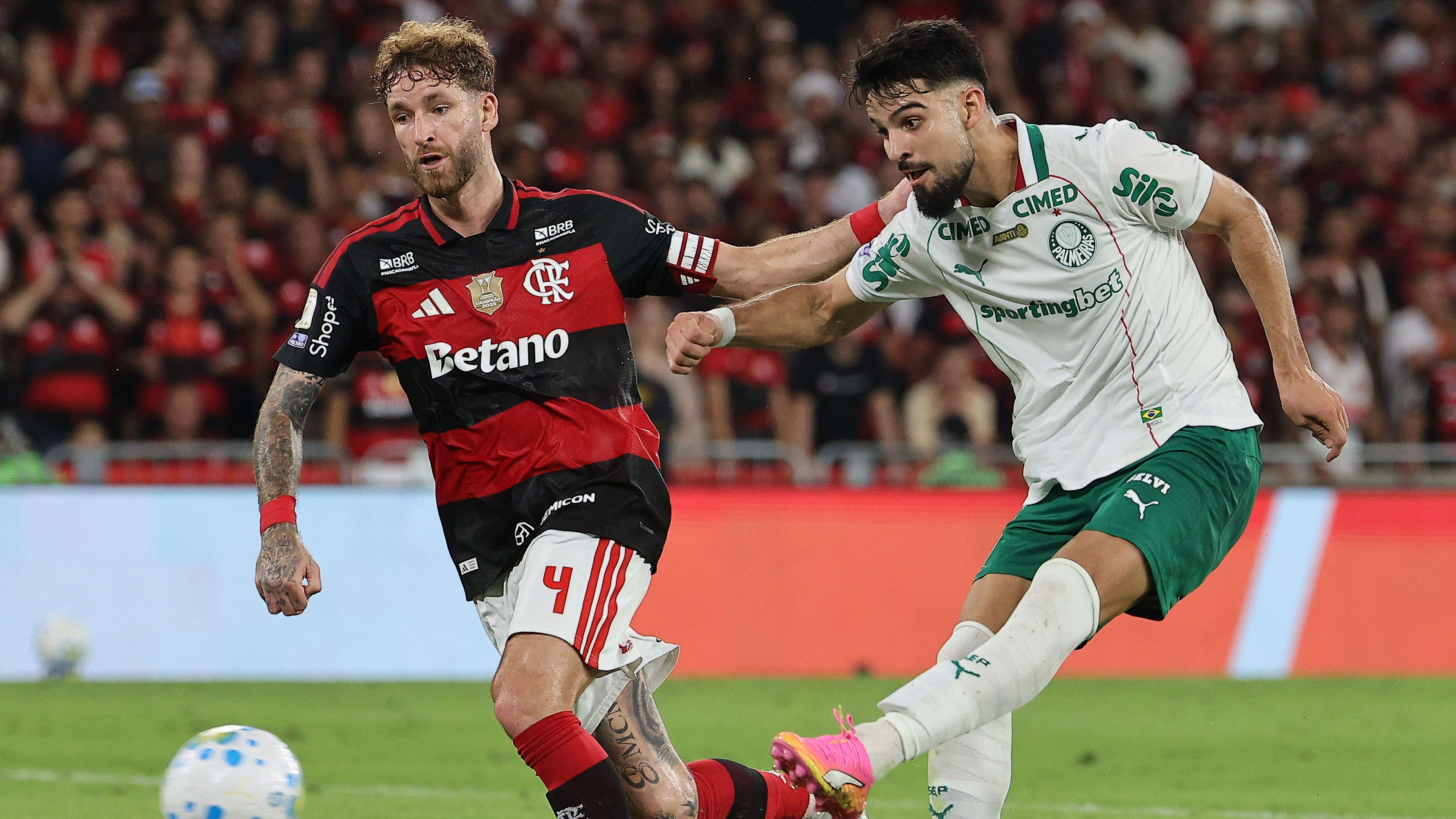 VÍDEO: Flamengo x Palmeiras termina em confusão após goleada no Maracanã
