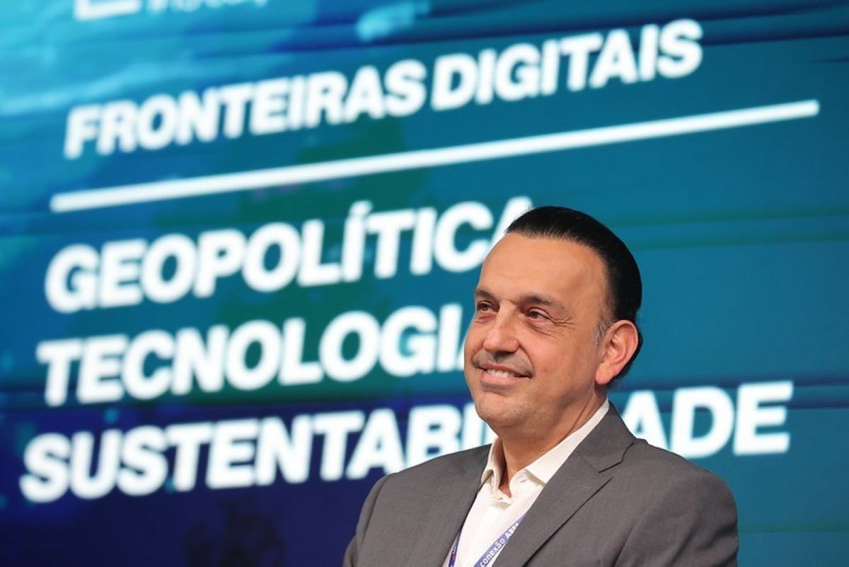 MPSP arquiva investigação sobre conta de vice de Tarcísio em Andorra