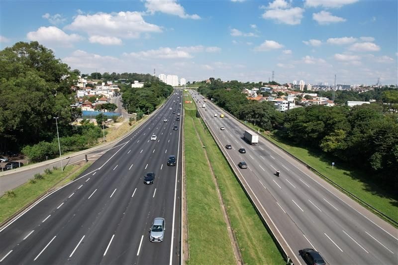 Acidentes em rodovias federais deixam ao menos 84 mortos durante feriado