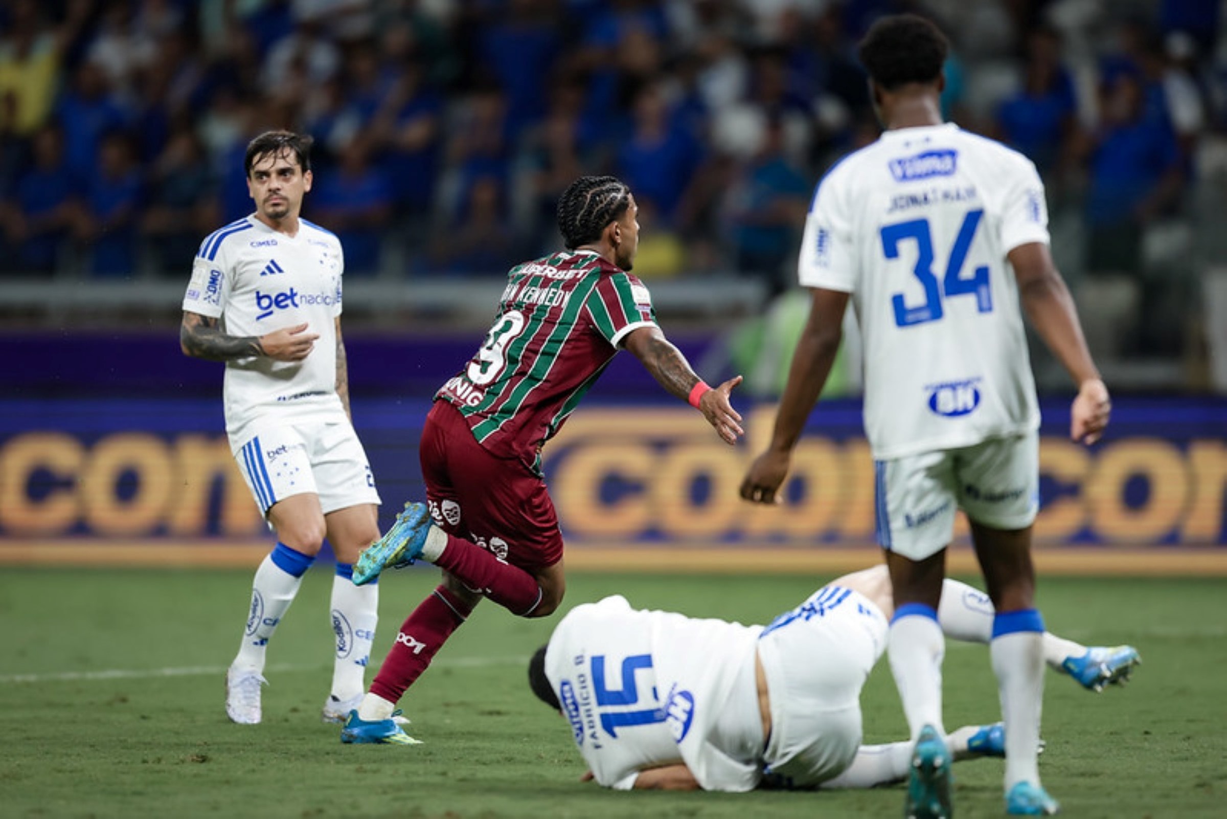 Brasileirão: Cruzeiro e Fluminense empatam antes da pausa para a Copa