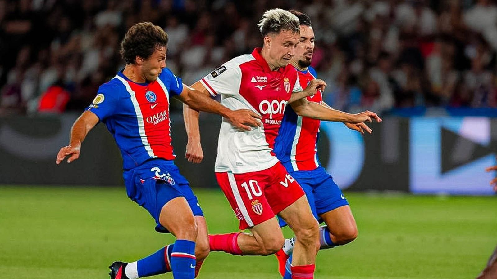 Filipe Luis atinge feito histórico no Monaco e é elogiado por Luis Enrique