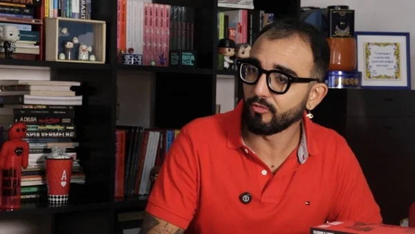 Raphael Montes revela que não gosta de true crime: "Sou medroso"