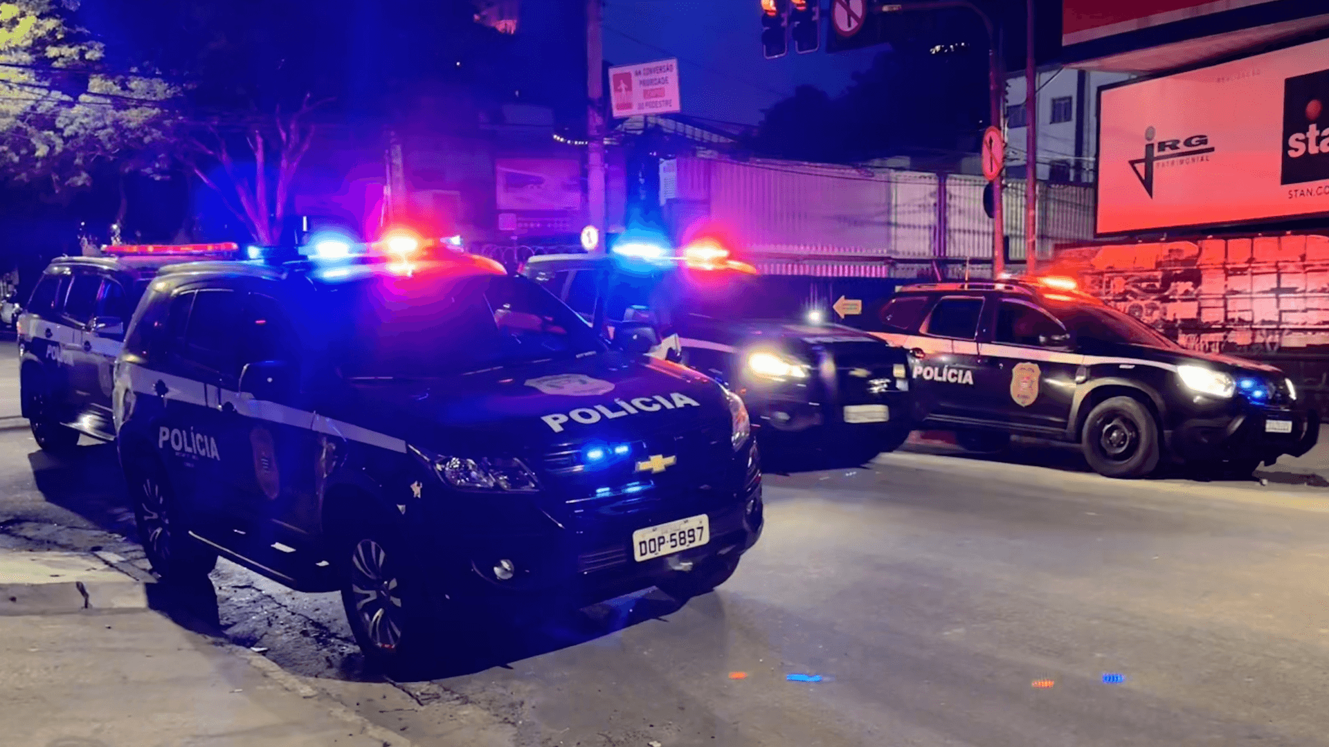 Tarcísio pede desculpas à população por roubos de celulares em SP