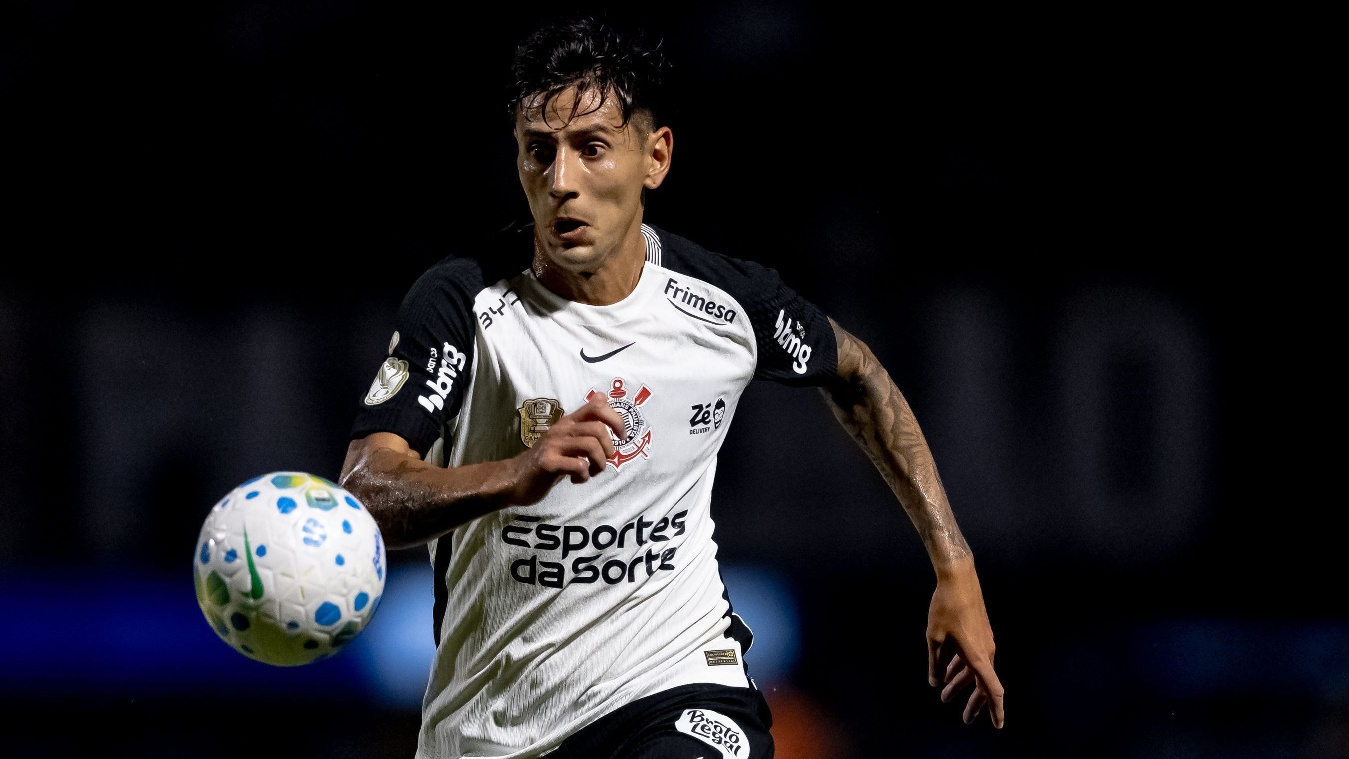 Memphis cede, e Corinthians encaminha renovação por duas temporadas