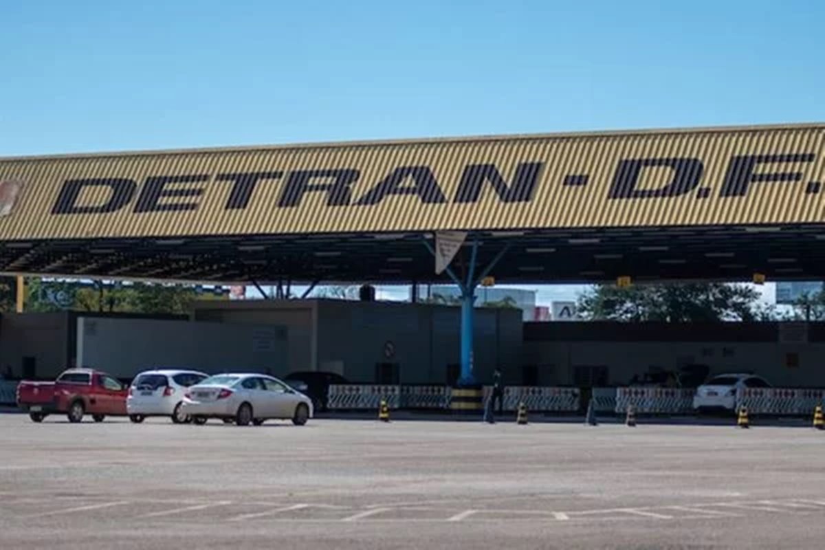 PCDF desmonta esquema milionário que fraudava sistema do Detran-DF. Veja vídeo
