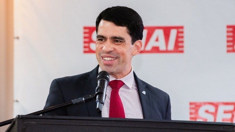 CSN é multada em R$ 39 milhões por atraso em venda de fatia da Usiminas