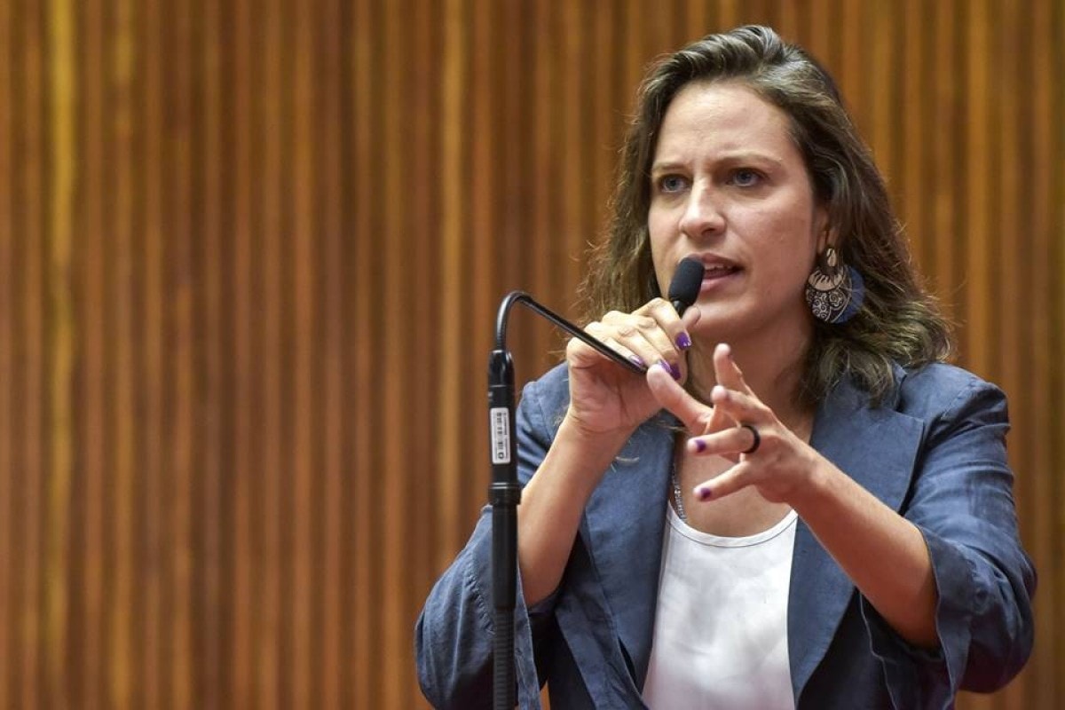 Presidente do PSol e deputada trocam farpas após ela deixar partido pelo PT
