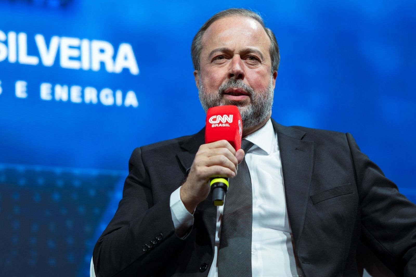 Saneamento é legado da BHP na região do Rio Doce, diz executivo