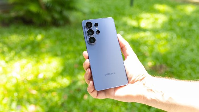 Samsung alcança Apple e acirra disputa em vendas de celulares