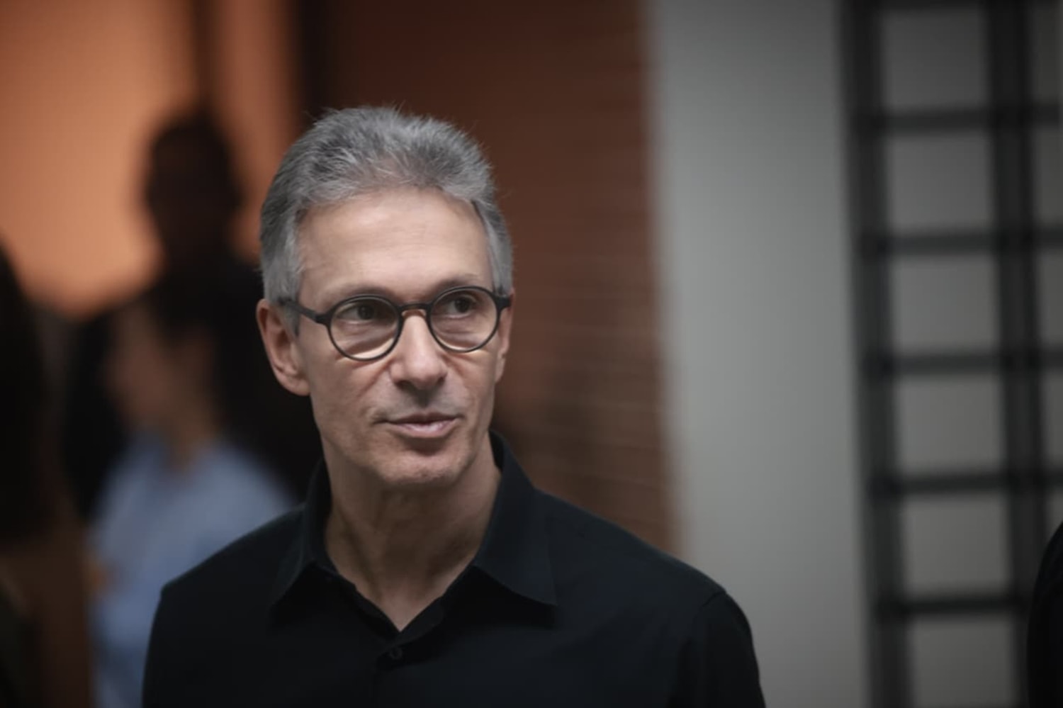 Zema critica programas sociais: "Geração de imprestáveis"