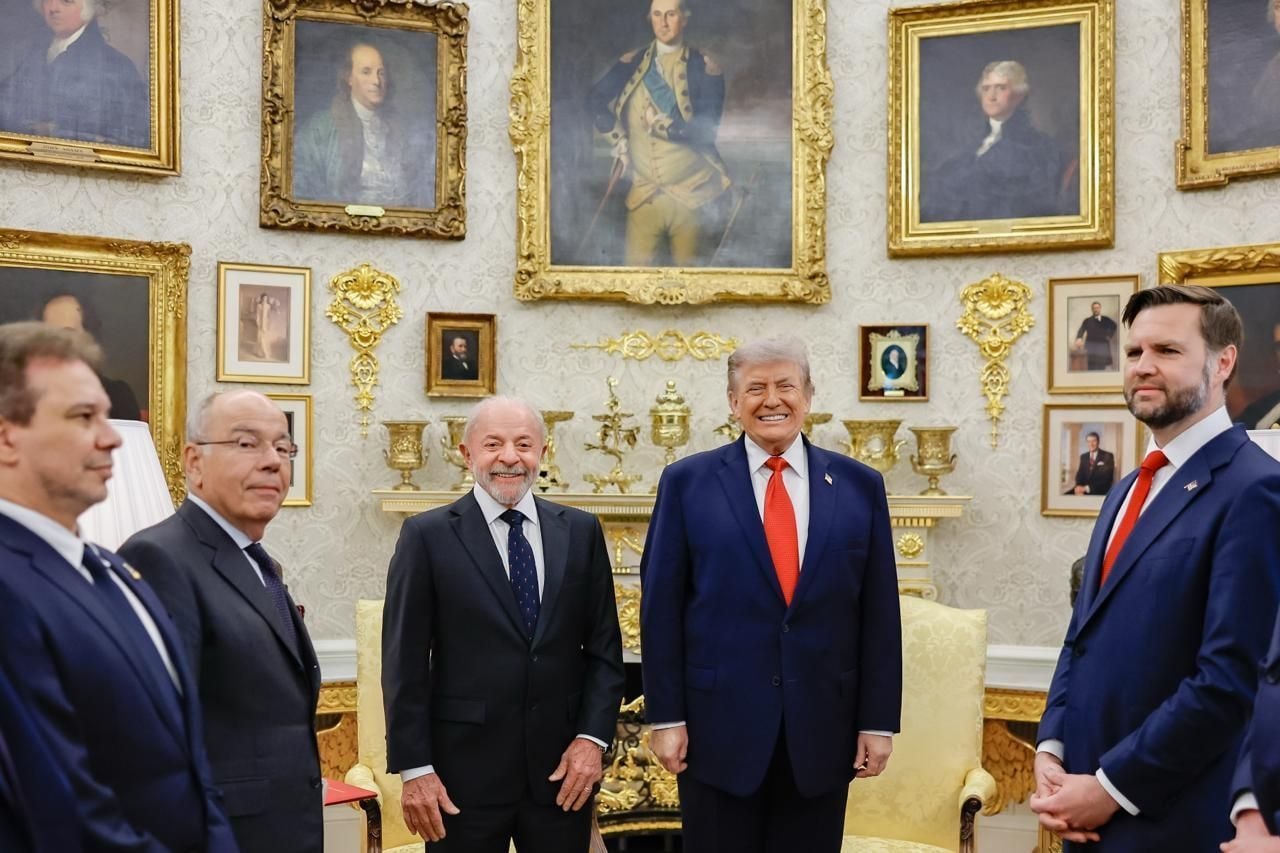 Trump se reúne com André Esteves e discute cenário econômico do Brasil