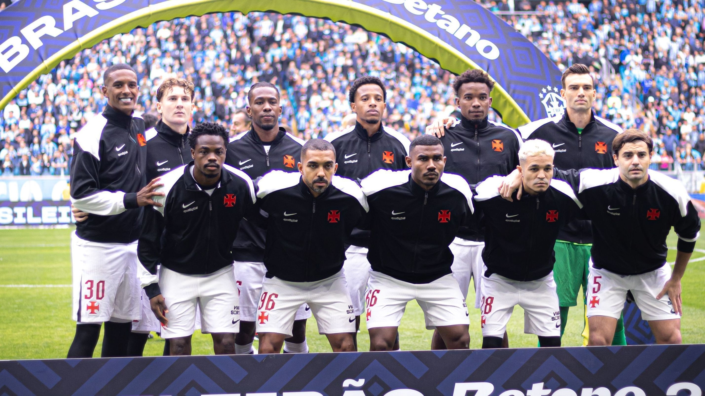 Vasco entra com pedido por direito de usar Maracanã contra o Boca Juniors