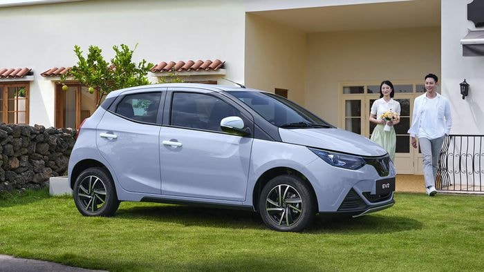 Carro elétrico mais barato do Brasil muda de nome após ameaça na Justiça