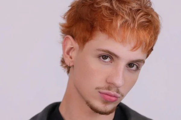 Juliano Floss entra na mira de sindicato após escalação em novela
