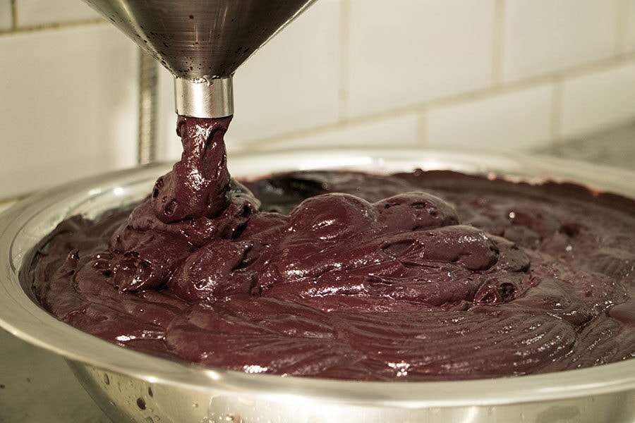 O que acontece se uma pessoa tomar açaí durante 30 dias? Nutricionista explica os efeitos
