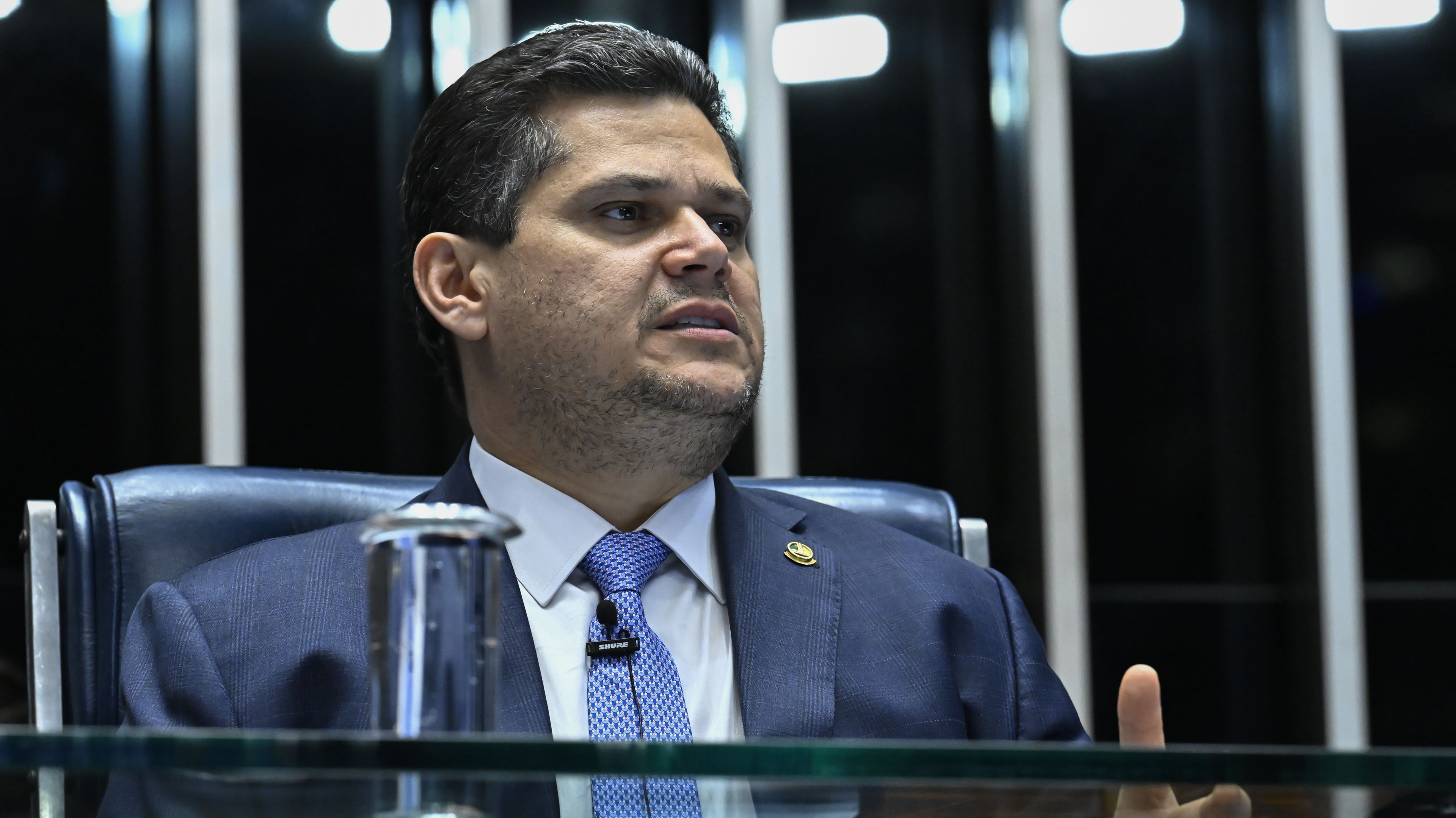 Dino fala em “ecossistema criminoso” de desvio de verba no Maranhão