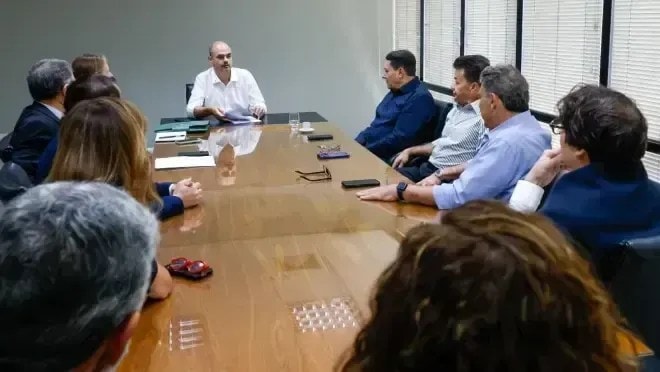 Lula: Não posso aceitar ideia de time pagar jogador com dinheiro dos pobres