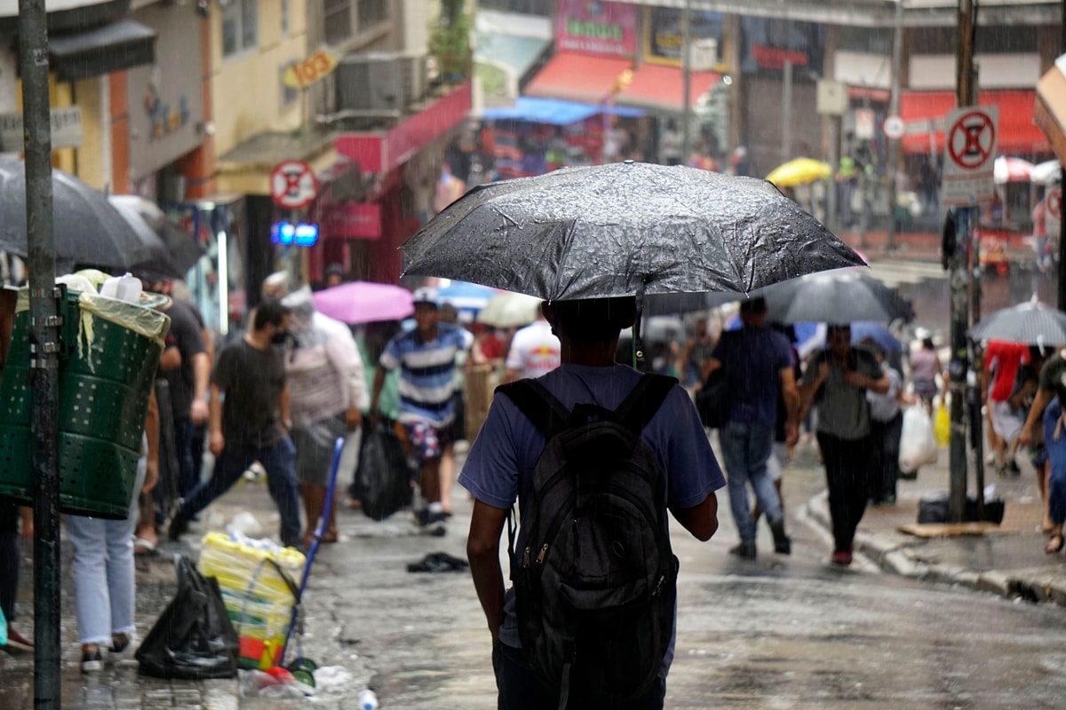 2º turno: chuva forte atinge Sul e Sudeste. Norte e Nordeste terão calor