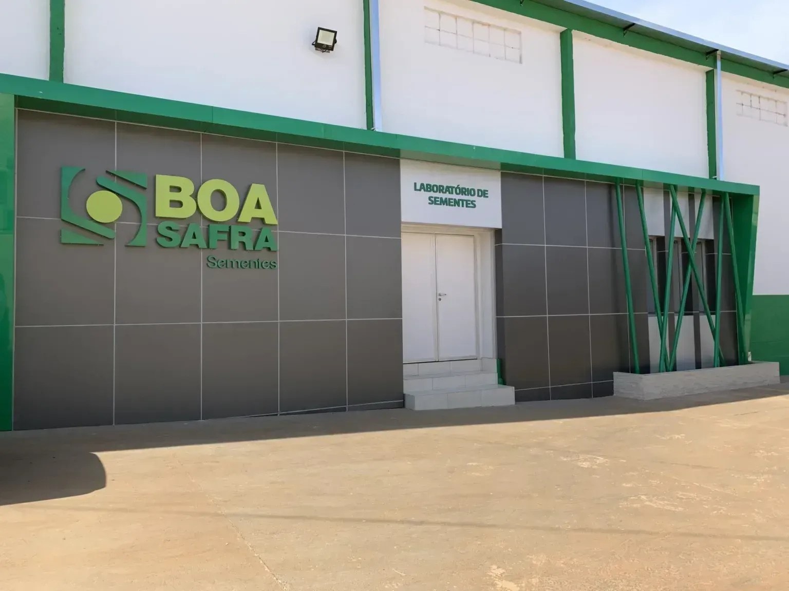 BrasilAgro reduz prejuízo e projeta alta de 9% na safra de grãos
