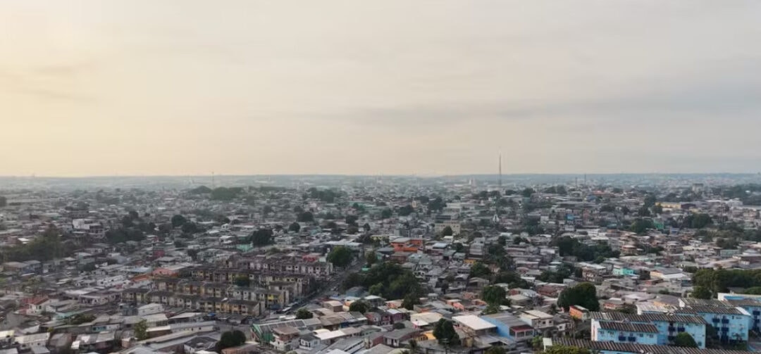 Manaus registra melhora na qualidade do ar após queda de 65,8% nos focos de incêndio no Amazonas