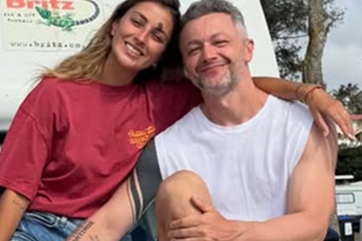 Lucas Lima aparece em momento raro com a nova namorada e surpreende. Vídeo