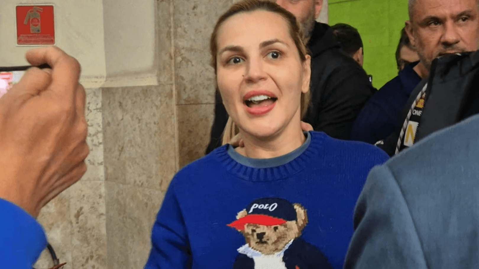 Deolane Bezerra faz novo desabafo em carta enviada à mãe: “Só quero voltar”