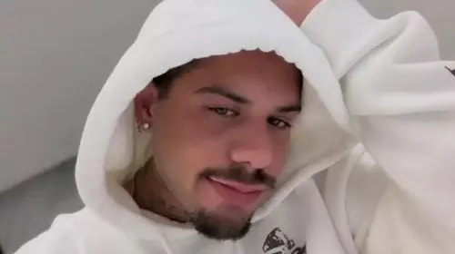 Zé Felipe pega nas partes íntimas em vídeo e divide web: 'Desnecessário'