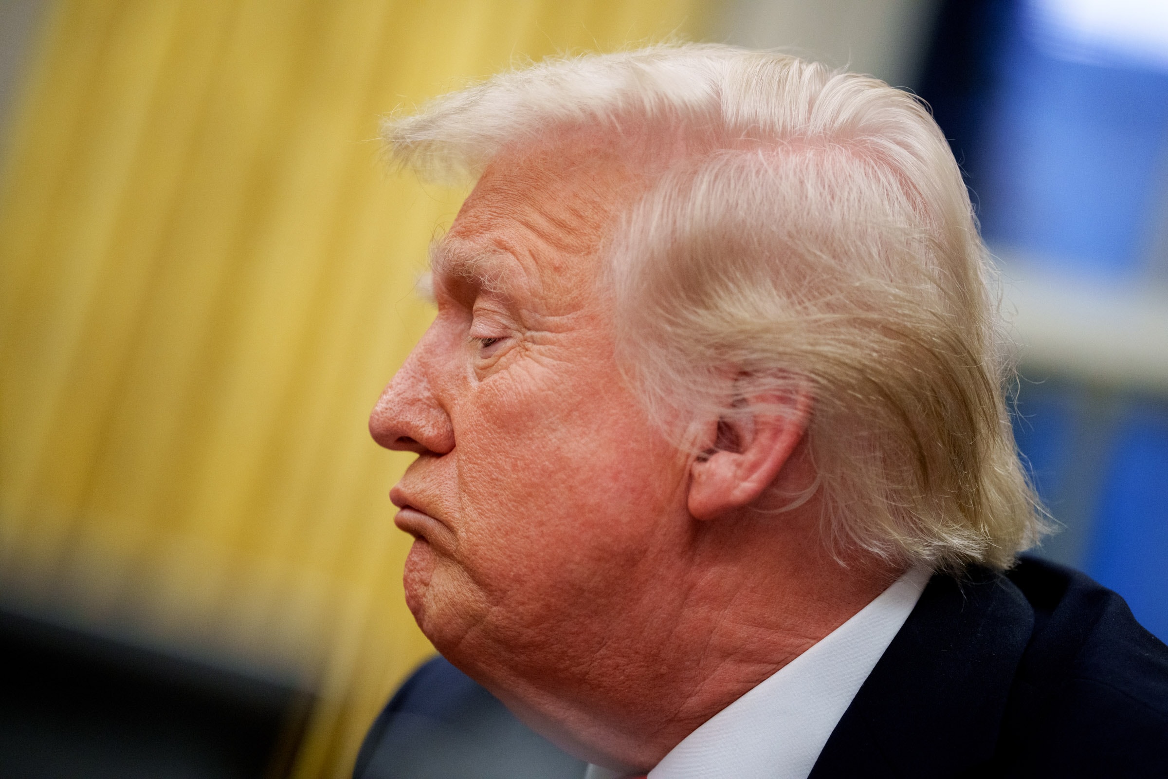 Trump critica republicanos que votaram por limitar suas ações no Irã: "Vergonha"