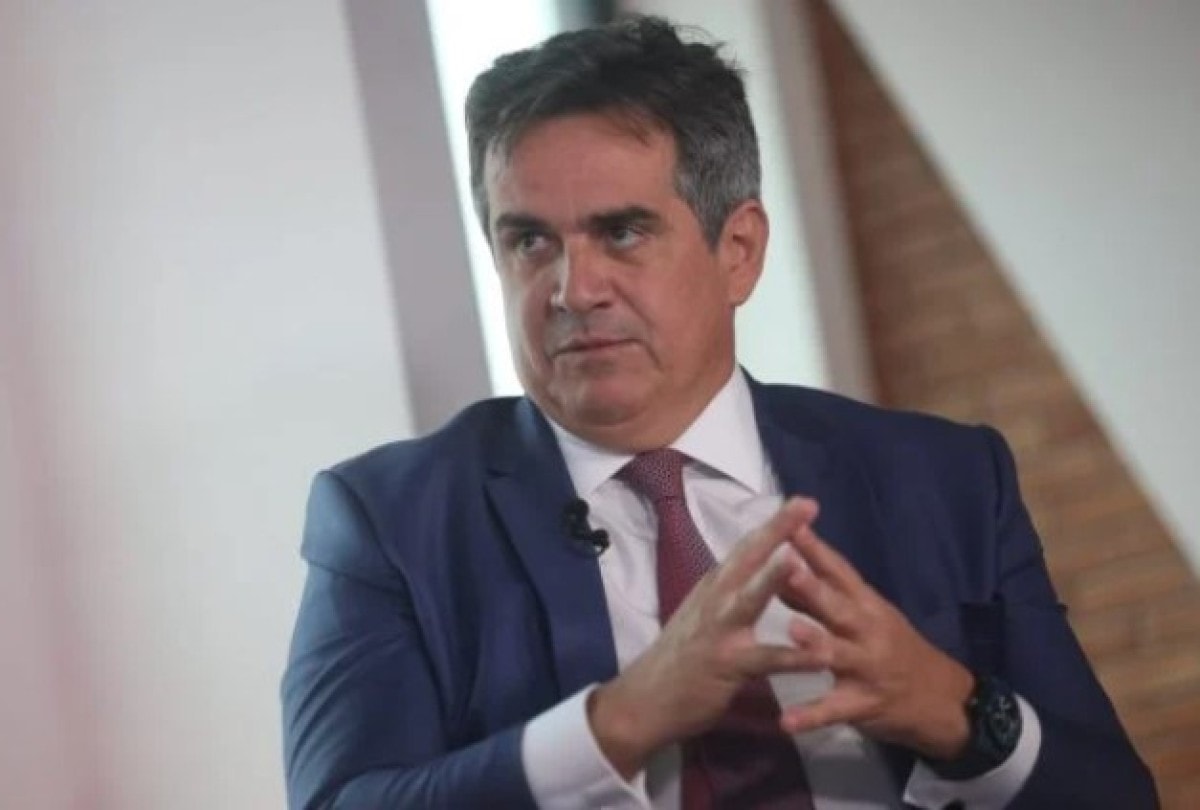 Prefeitos do PI abandonam Ciro Nogueira nas redes após ação da PF