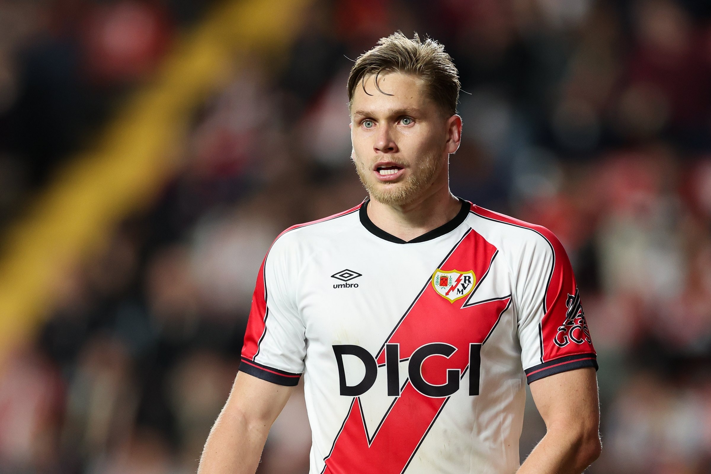 Brasileiro pode dar título inédito ao Rayo Vallecano; conheça