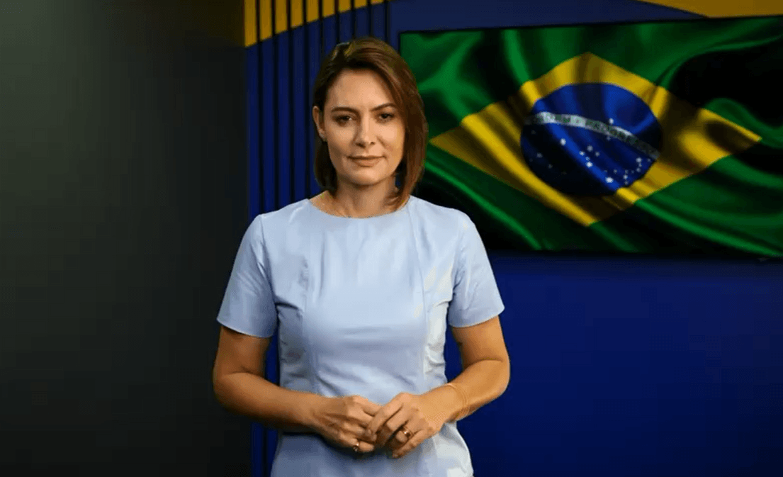 Milei critica Lula e diz que Flávio “é único capaz de derrotá-lo”