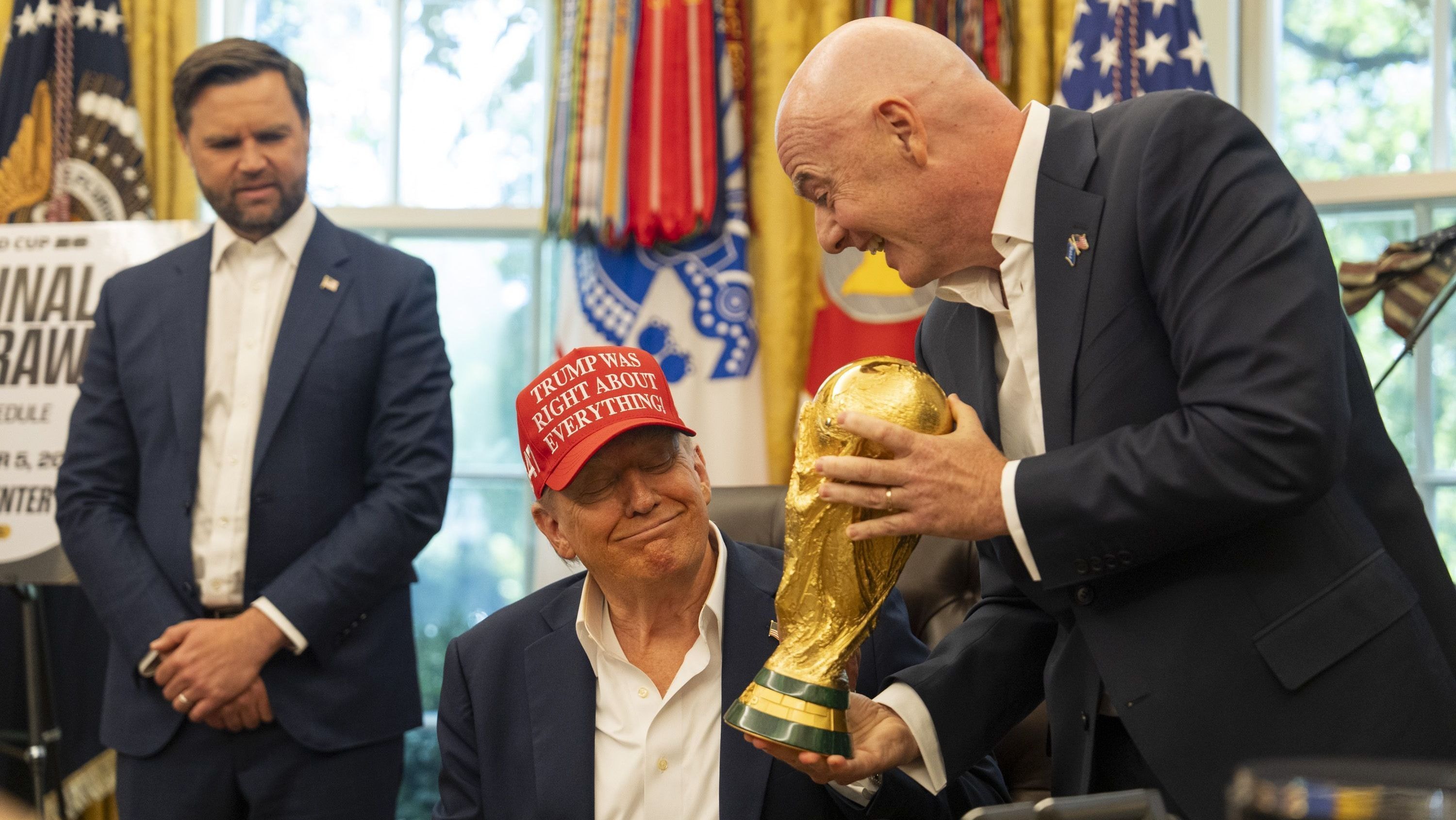 Conheça Balogun, atacante liberado pela Fifa após polêmica envolvendo Trump