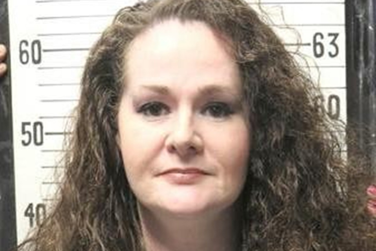 Tennessee suspende execuções após mulher sobreviver pena de morte