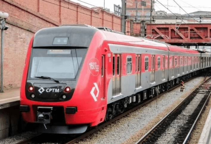 Greve nos trens da CPTM em SP: capital terá rodízio suspenso nesta terça