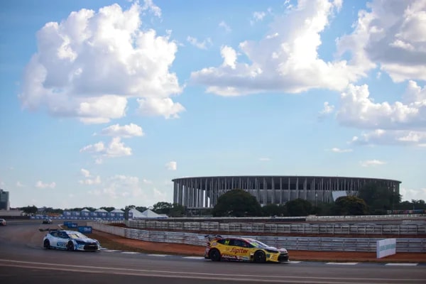 Stock Car: Brasília recebe Corrida do Milhão em formato Endurance