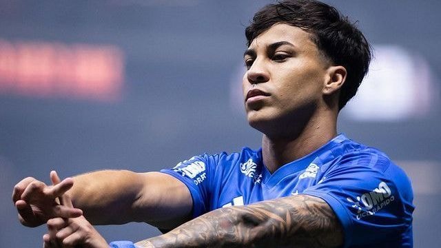 Kaio Jorge revela “segredo” em clássicos e explica provocações ao rival