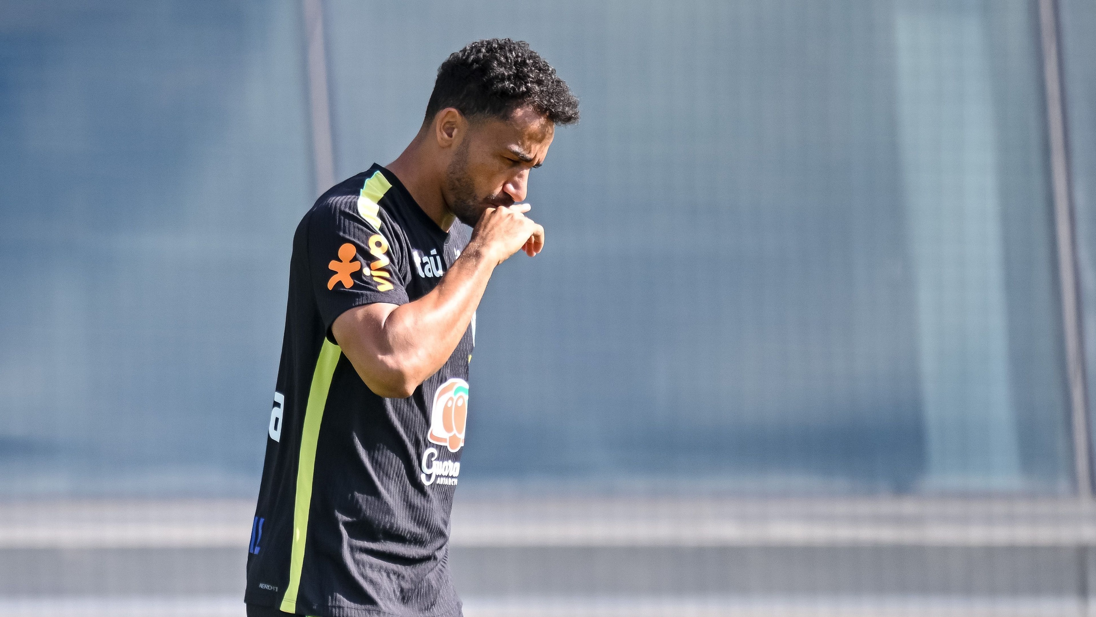 Danilo avalia situação física de Neymar: “Precisamos lidar com a realidade”